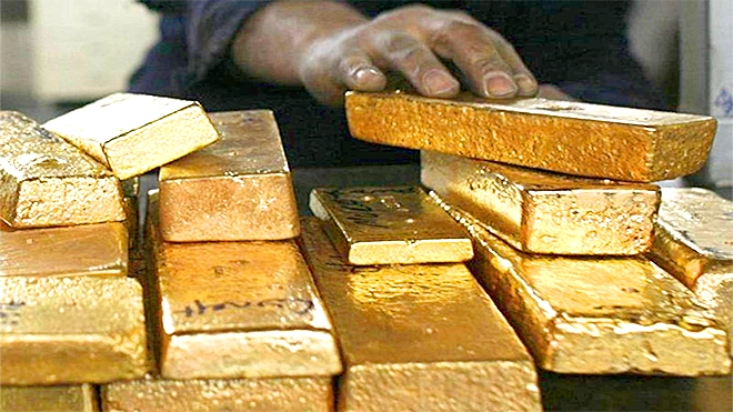 ​ممرات الظل: كيف تمر صفقات العقوبات وثروات أفريقيا عبر الإمارات؟